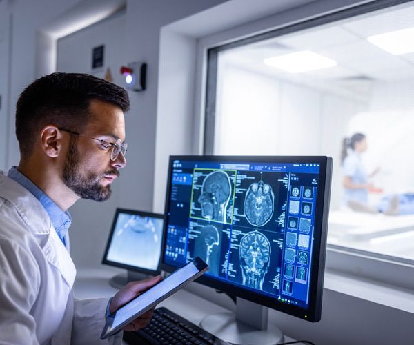 How To Secure Specialized Healthcare Talent Without Compromise